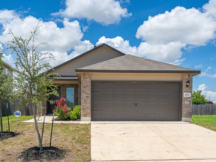 15531 Clove Spice Way, Von Ormy