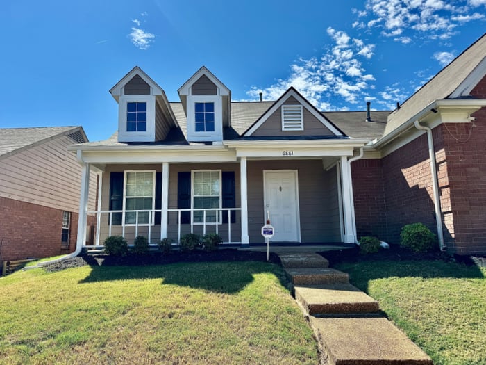6881 Century Oaks Drive, Cordova