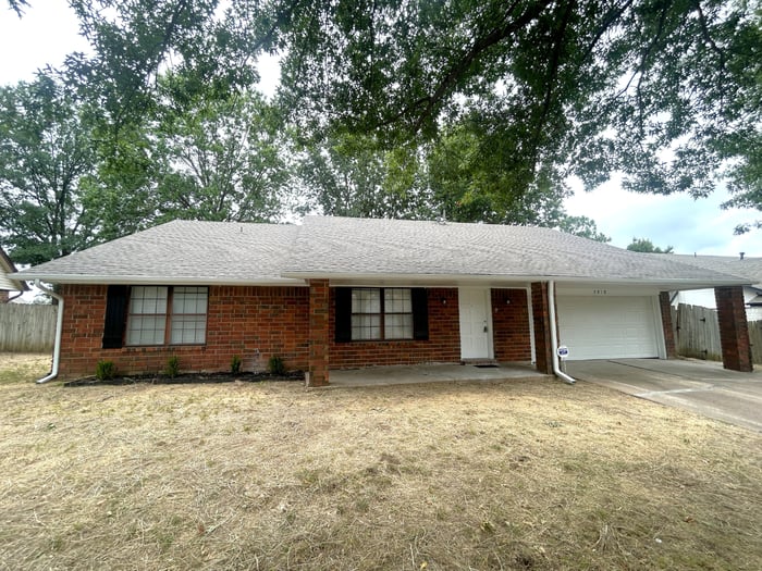 7918 East 77th Street, Tulsa
