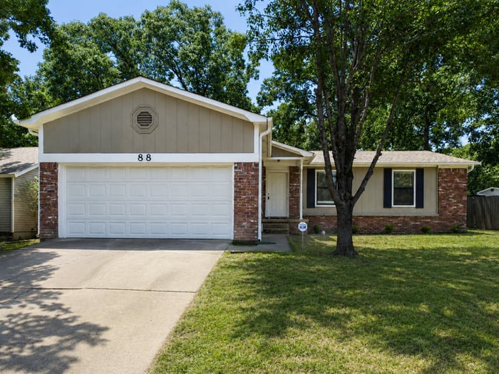 88 Oak Forest Loop, Maumelle