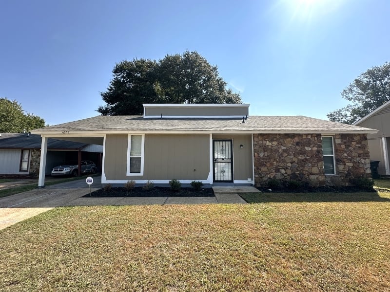 Featured image of house at This newly renovated Memphis property is a perfect addition to any growing portfolio. With home prices appreciating at a steady rate in this market, we’re seeing an area that is growing, steady, and most importantly, sustainable.

Schedule a call to learn more about this property today.
